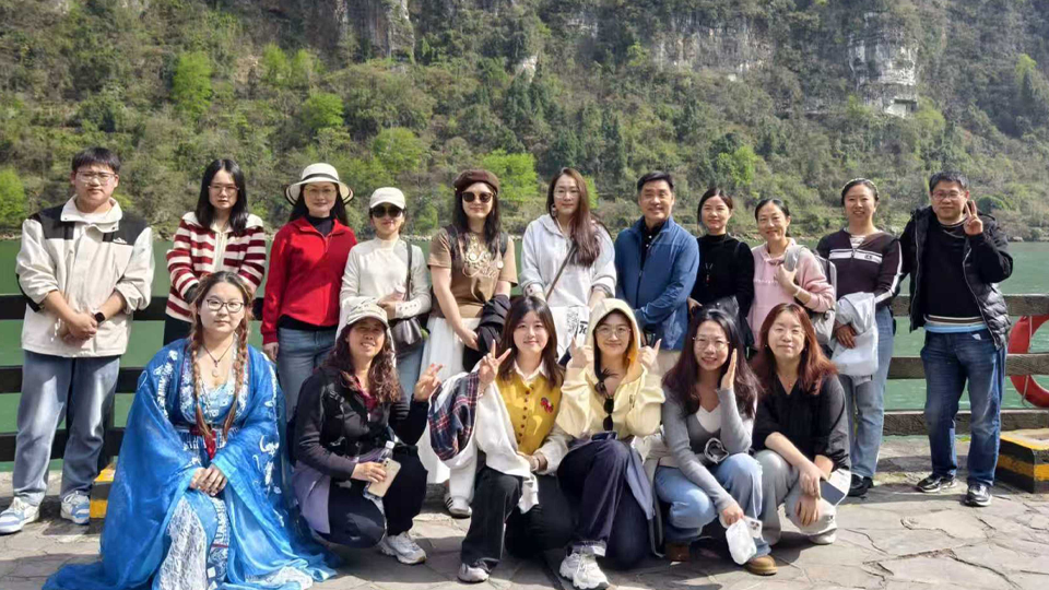 春之团建∣寻韵宜昌，山水同行，共聚同心